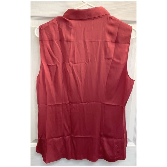 Theory I L - Picture 8 of 10